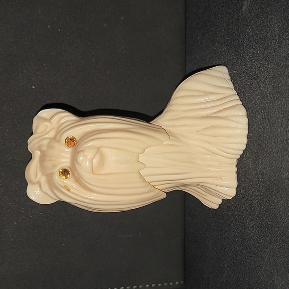 Vintage Avon 1976 Princess of Yorkshire Decanter - Picture 1 of 4